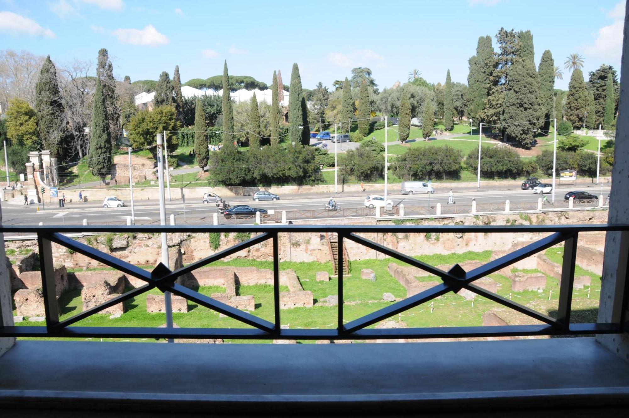 Apartment A Casa Di Lu, Al Colosseo - Rom